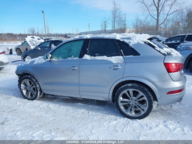 WA1JCCFS6HR013696 Audi Q3 Premium Plus