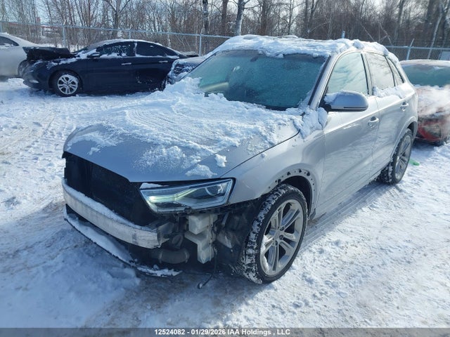 WA1JCCFS6HR013696 Audi Q3 Premium Plus