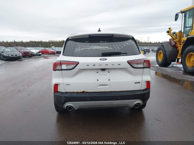 1FMCU9BZ0MUA54006 Ford ESCAPE SE
