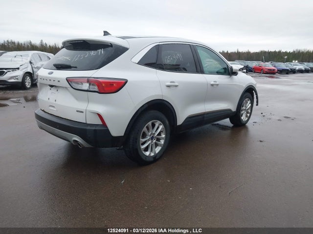 1FMCU9BZ0MUA54006 Ford ESCAPE SE