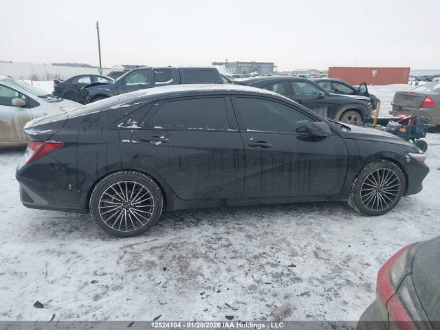 KMHLM4DG0RU758180 Hyundai ELANTRA SEL