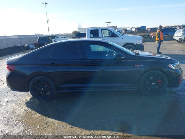 3VW2T7BU2NM000818 Volkswagen Jetta Gli Autobahn