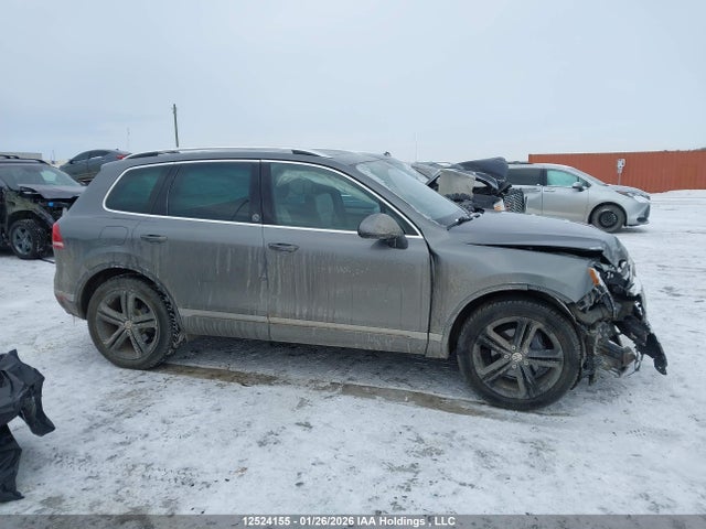 Volkswagen Touareg Wolfsburg 2017 WVGRF7BP1HD003658 Image 12