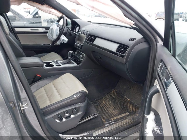 Volkswagen Touareg Wolfsburg 2017 WVGRF7BP1HD003658 Image 5