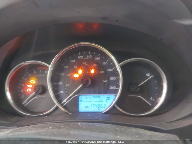 2T1BURHE2GC561060 Toyota COROLLA LE