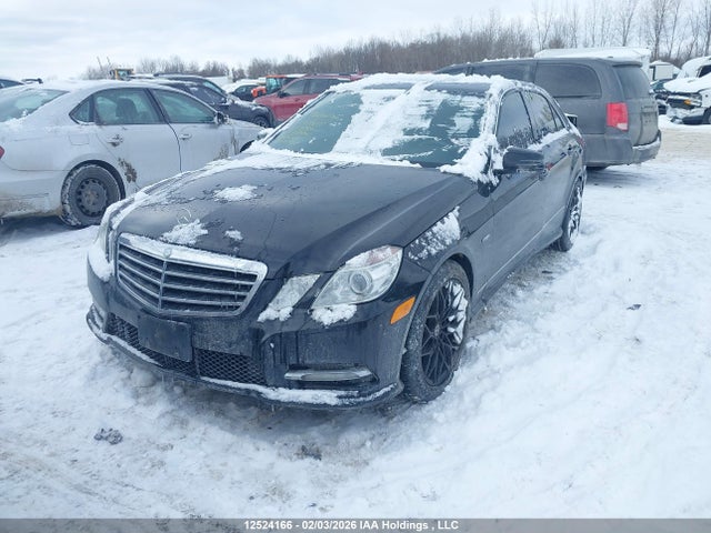 12524166 :رقم المزاد ، WDDHF82B4CA609045 vin ، 2012 Mercedes-benz E 300 4matic مزاد بيع