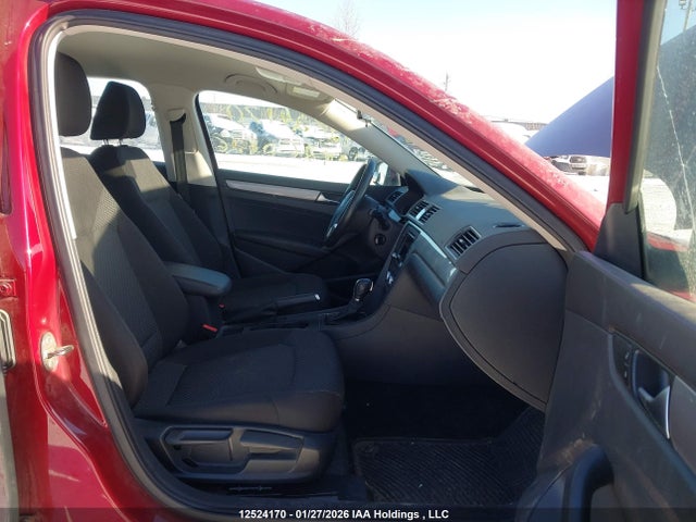 1VWAV7A34FC056583 Volkswagen PASSAT S
