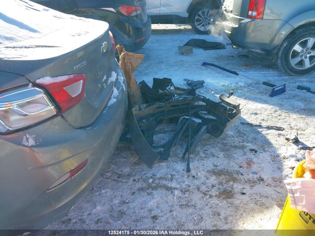 1G1BE5SM5J7176521 Chevrolet Cruze Lt Auto