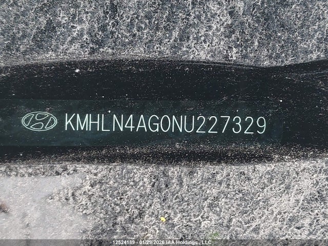 KMHLN4AG0NU227329 Hyundai ELANTRA SEL