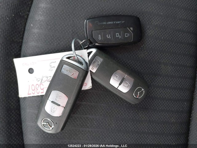 3MZBM1K70GM313048 Mazda MAZDA3