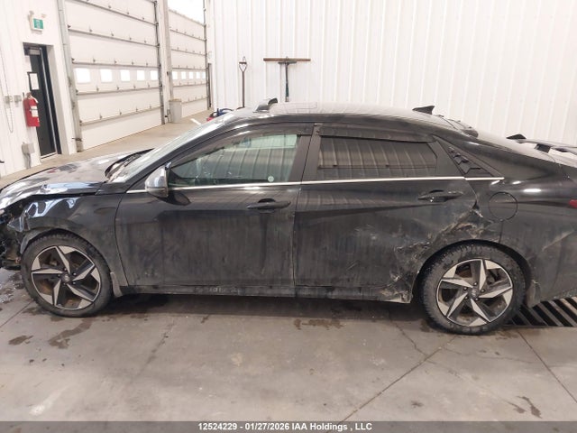 KMHLN4AG5NU313347 Hyundai ELANTRA SEL