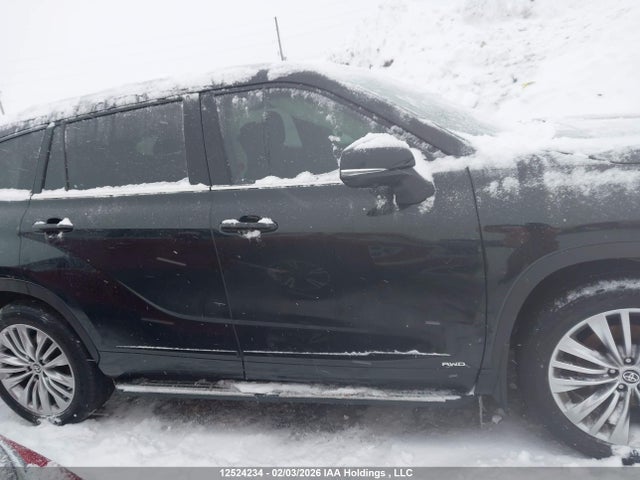 5TDEBRCH3SS649765 Toyota Highlander Hybrid Hybrid
