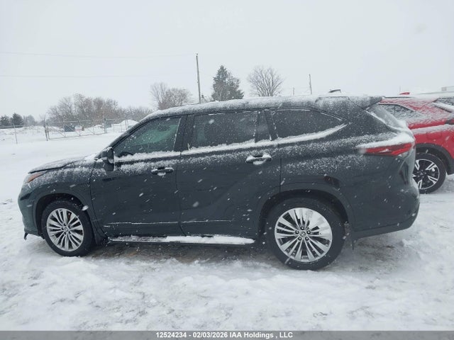 5TDEBRCH3SS649765 Toyota Highlander Hybrid Hybrid
