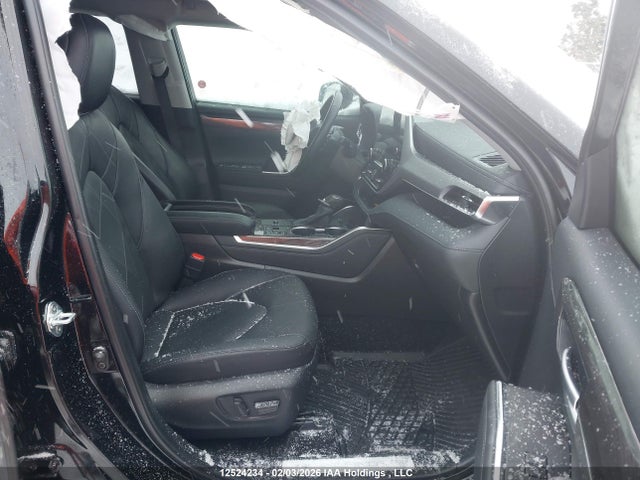 5TDEBRCH3SS649765 Toyota Highlander Hybrid Hybrid