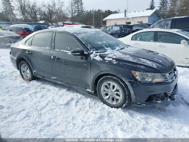 1VWAA7A35JC041871 Volkswagen Passat S/r-line