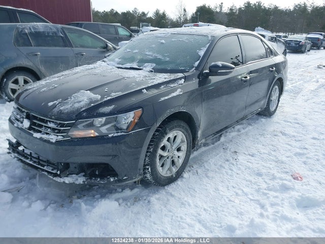 1VWAA7A35JC041871 Volkswagen Passat S/r-line