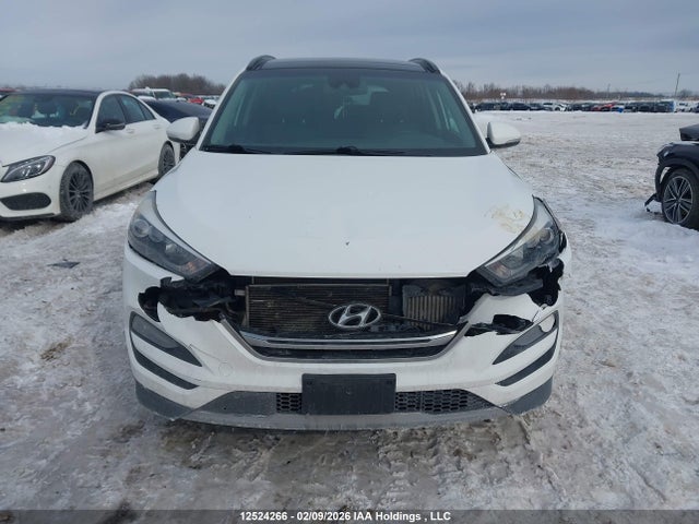 KM8J3CA2XJU809542 Hyundai Tucson Limited/sport And Eco/se