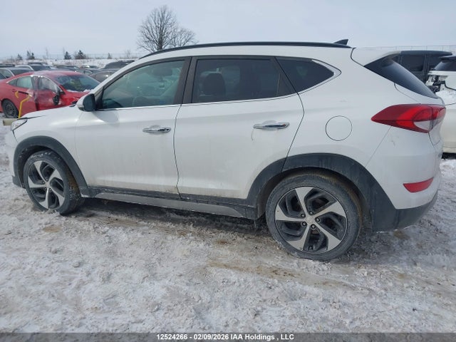 KM8J3CA2XJU809542 Hyundai Tucson Limited/sport And Eco/se