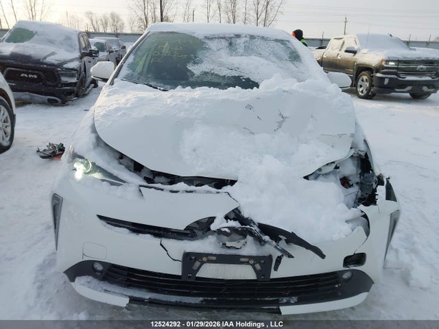 JTDL9MFU9N3039325 Toyota Prius