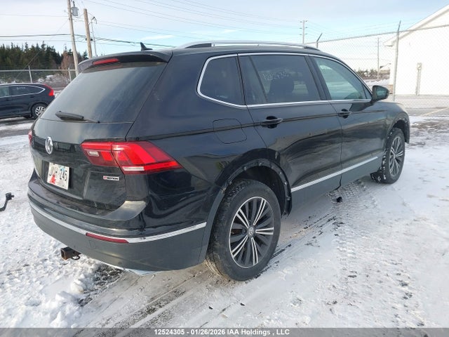 3VV4B7AX6LM016822 Volkswagen Tiguan Sel Premium R-line
