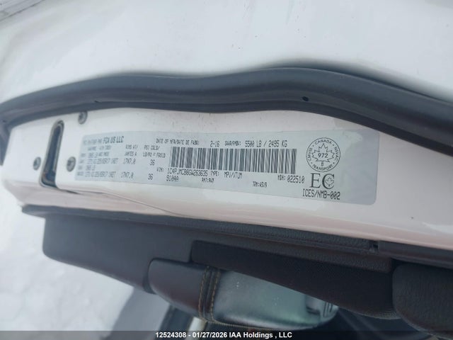 1C4PJMCB8GW263635 Jeep Cherokee Latitude