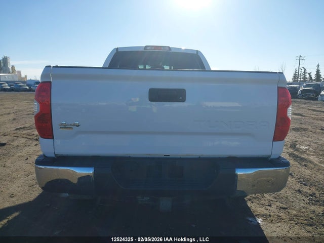 5TFUM5F1XJX076532 Toyota Tundra Double Cab Sr/double Cab Sr5