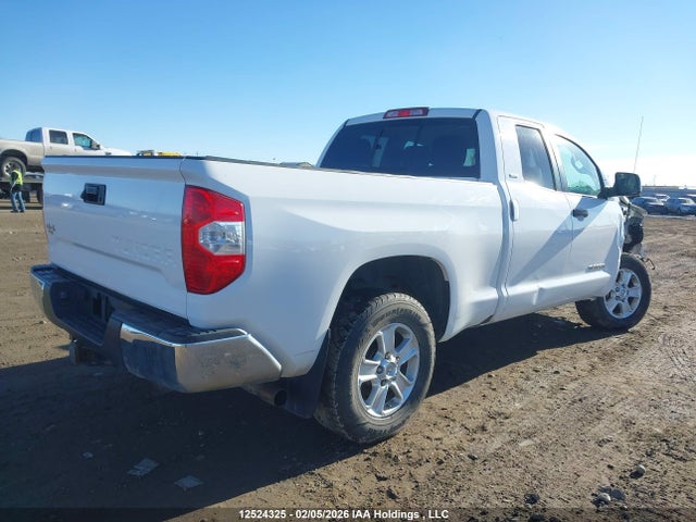 5TFUM5F1XJX076532 Toyota Tundra Double Cab Sr/double Cab Sr5