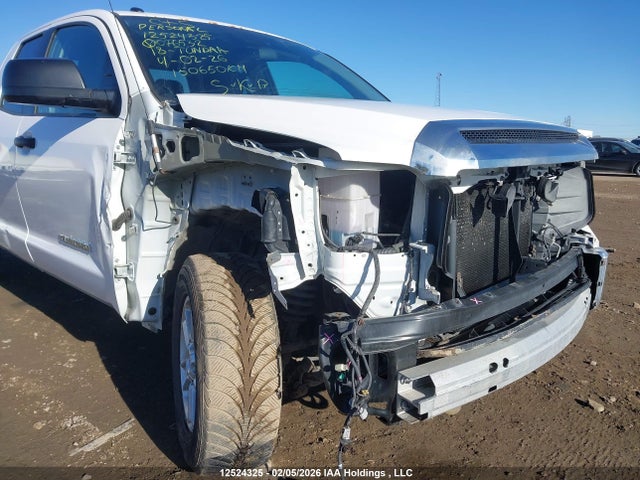 5TFUM5F1XJX076532 Toyota Tundra Double Cab Sr/double Cab Sr5