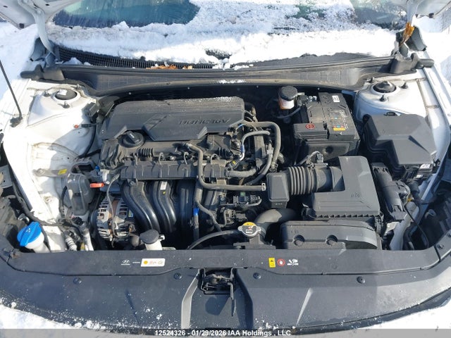 KMHLM4AG3NU317044 Hyundai ELANTRA SEL