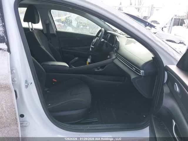 KMHLM4AG3NU317044 Hyundai ELANTRA SEL