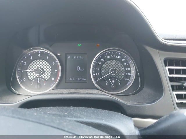 KMHD84LF2KU767213 Hyundai Elantra Luxury