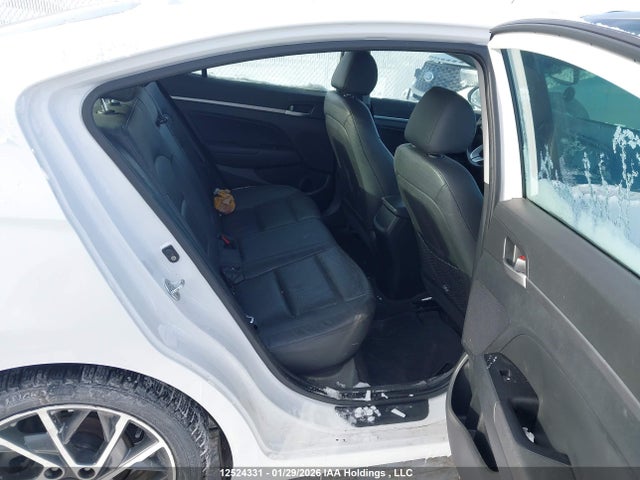 KMHD84LF2KU767213 Hyundai Elantra Luxury