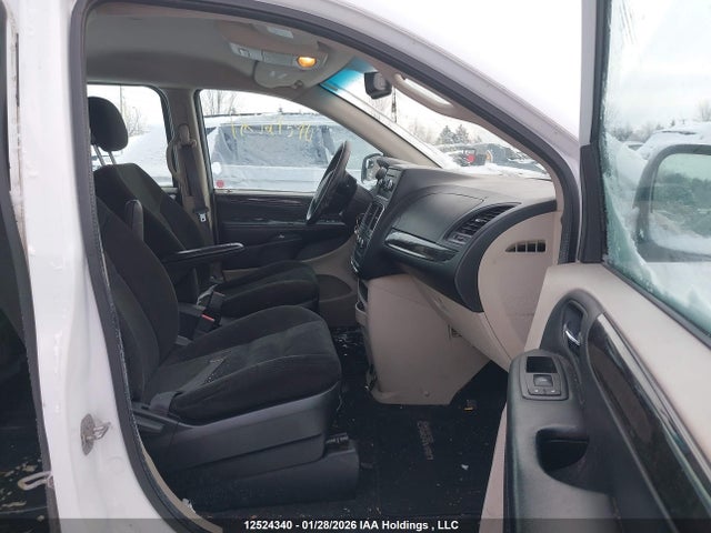 2C4RDGBG8GR130803 Dodge Grand Caravan Se/sxt