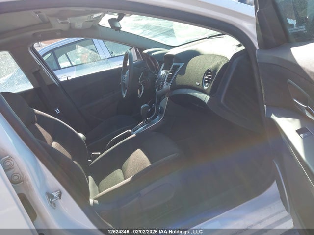 1G1PE5SBXG7220753 Chevrolet Cruze Limited Lt