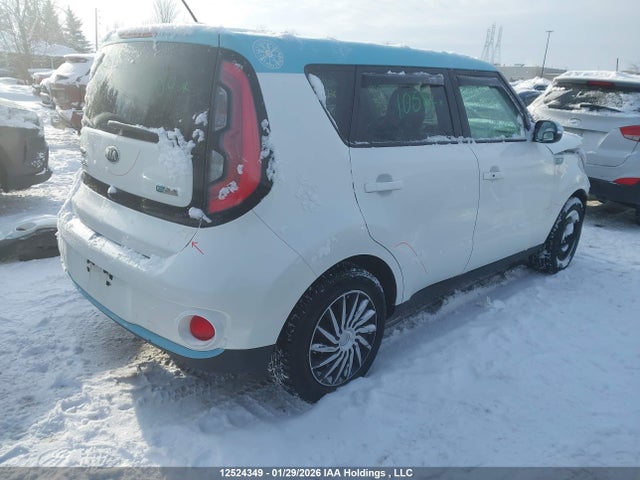 KNDJP3AE2J7034493 KIA SOUL EV