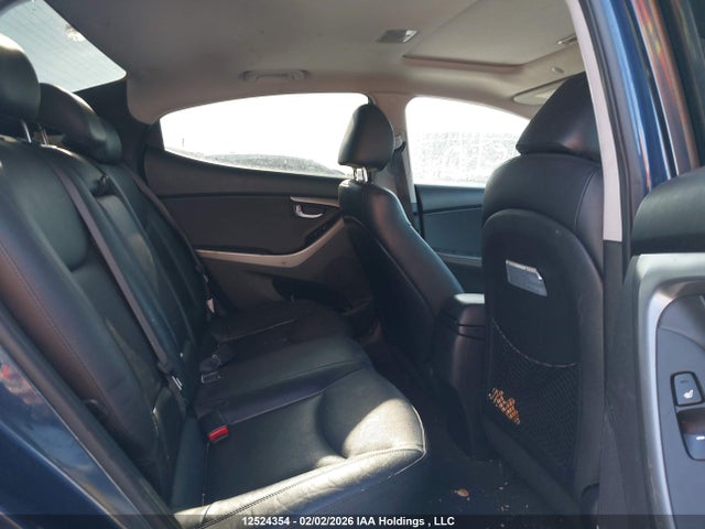KMHDH4AH8FU327426 Hyundai Elantra