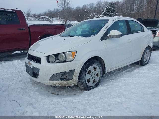1G1JA5EH2E4198943 Chevrolet Sonic