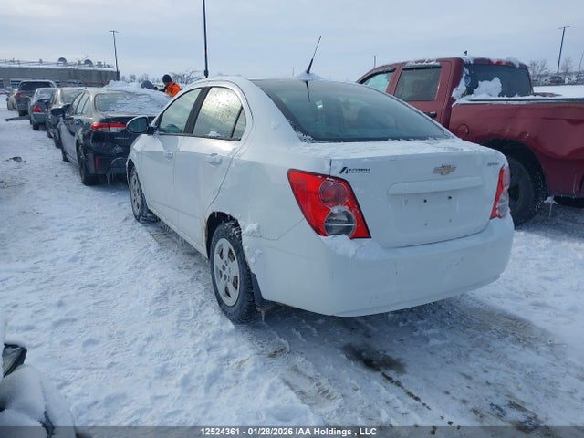 1G1JA5EH2E4198943 Chevrolet Sonic