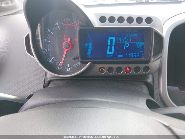 1G1JA5EH2E4198943 Chevrolet Sonic