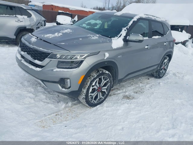 KNDETCA20N7340584 KIA Seltos Sx Turbo W/black Interior/sx Turbo W/burgundy Interior