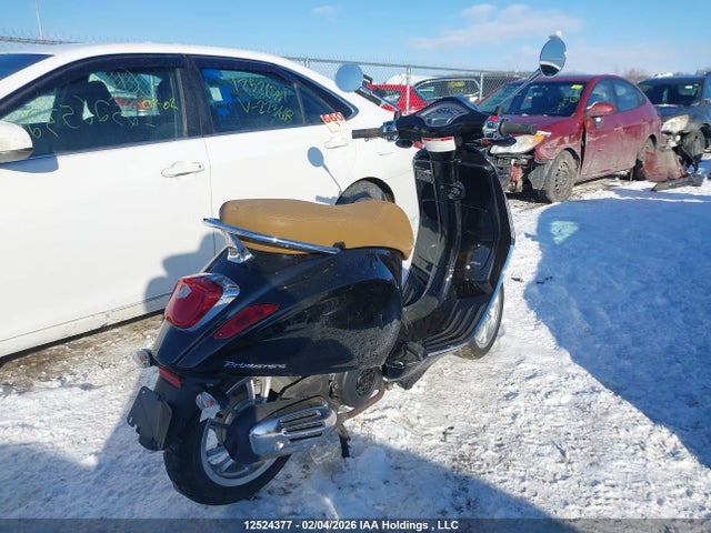 ZAPM818G4N5906999 Vespa Primavera/sprint 150