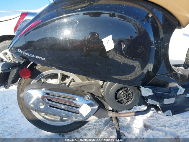 ZAPM818G4N5906999 Vespa Primavera/sprint 150