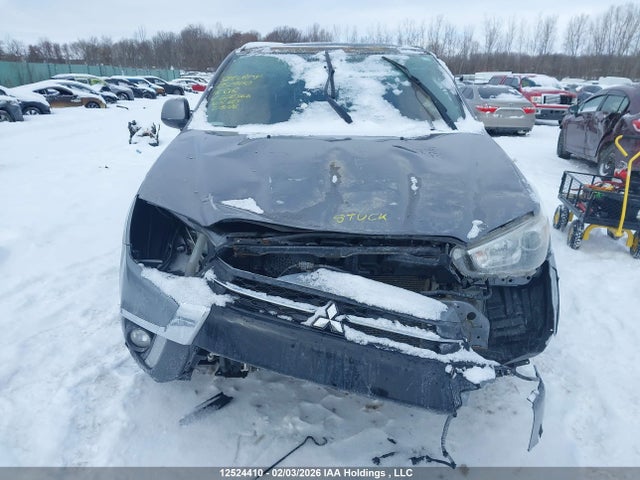 JA4AJ3AU0JU602566 Mitsubishi RVR SE