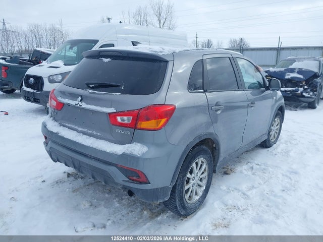 JA4AJ3AU0JU602566 Mitsubishi RVR SE