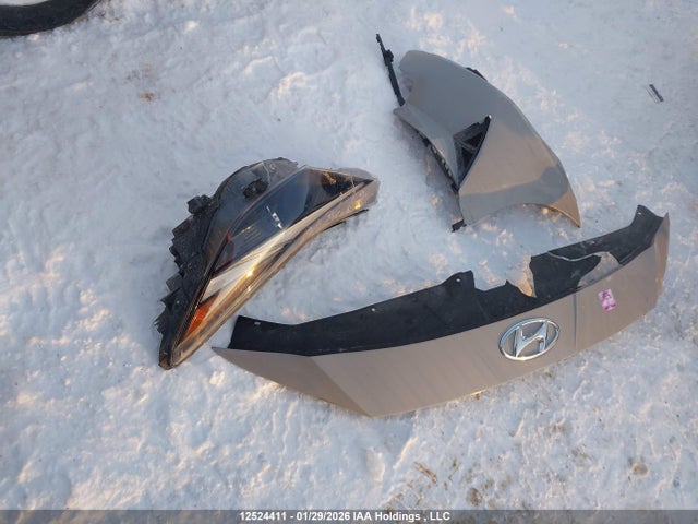 KMHLM4AG0PU431683 Hyundai Elantra