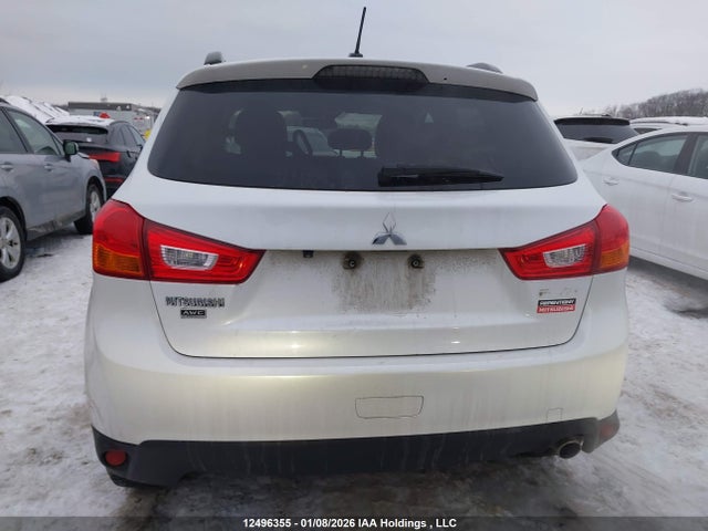 Mitsubishi Rvr Gt/se 2015 4A4AJ4AU7FE601338 Image 17