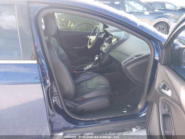 1FADP3N28HL250479 Ford Focus Titanium