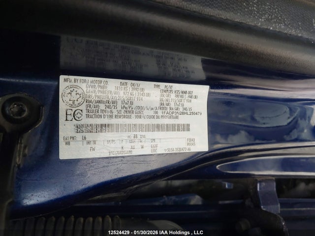 1FADP3N28HL250479 Ford Focus Titanium