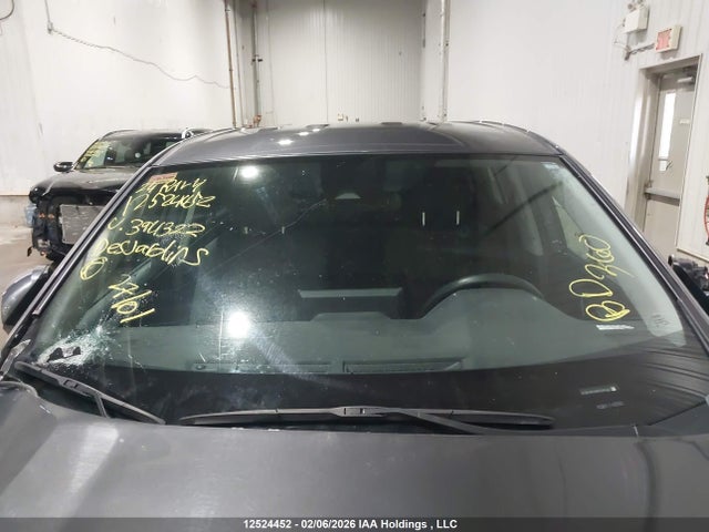 2T3B1RFV6RC394322 Toyota RAV4 LE