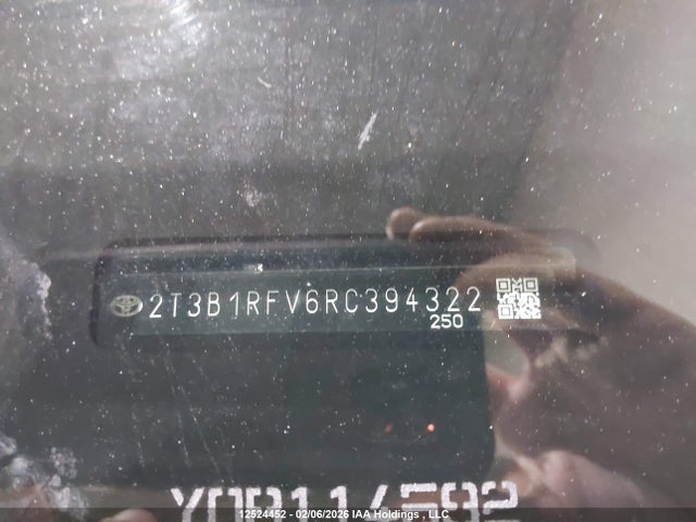 2T3B1RFV6RC394322 Toyota RAV4 LE